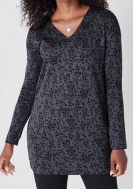 J. Jill Size M Simply Supima Cotton V-Neck Tunic Long Sleeve Gray Black Leopard